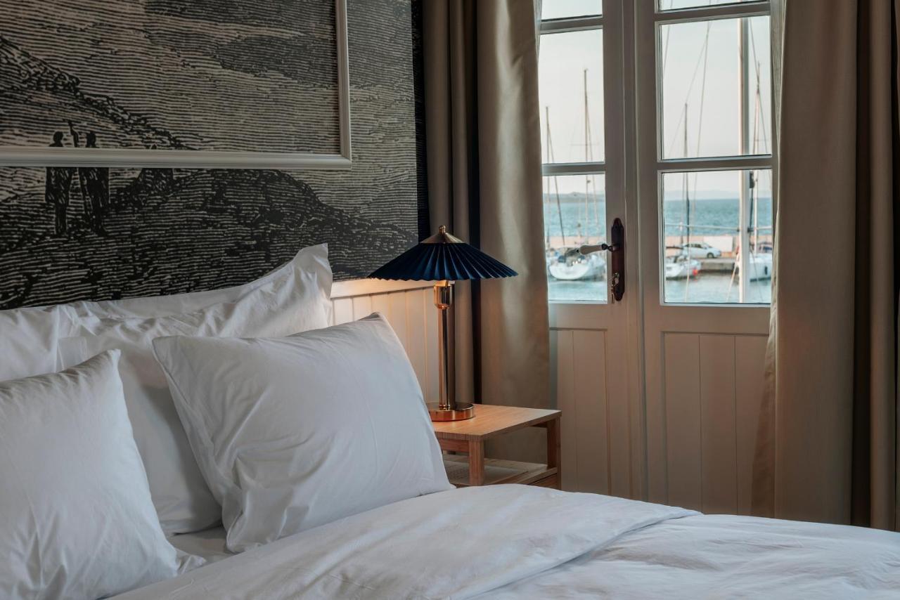 Guemruek Urla Hotel ภายนอก รูปภาพ