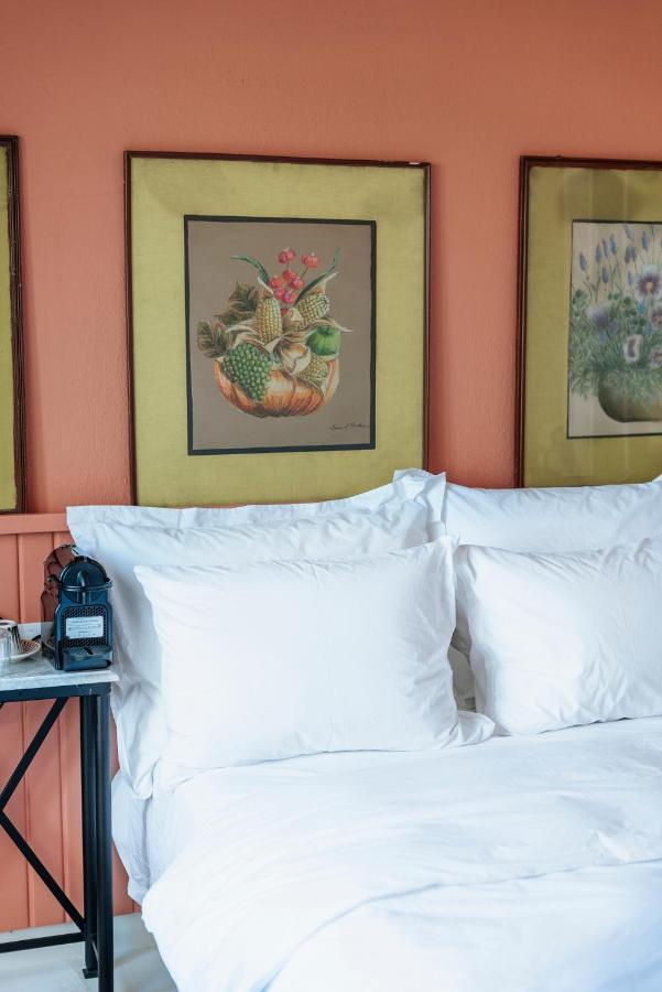 Guemruek Urla Hotel ภายนอก รูปภาพ