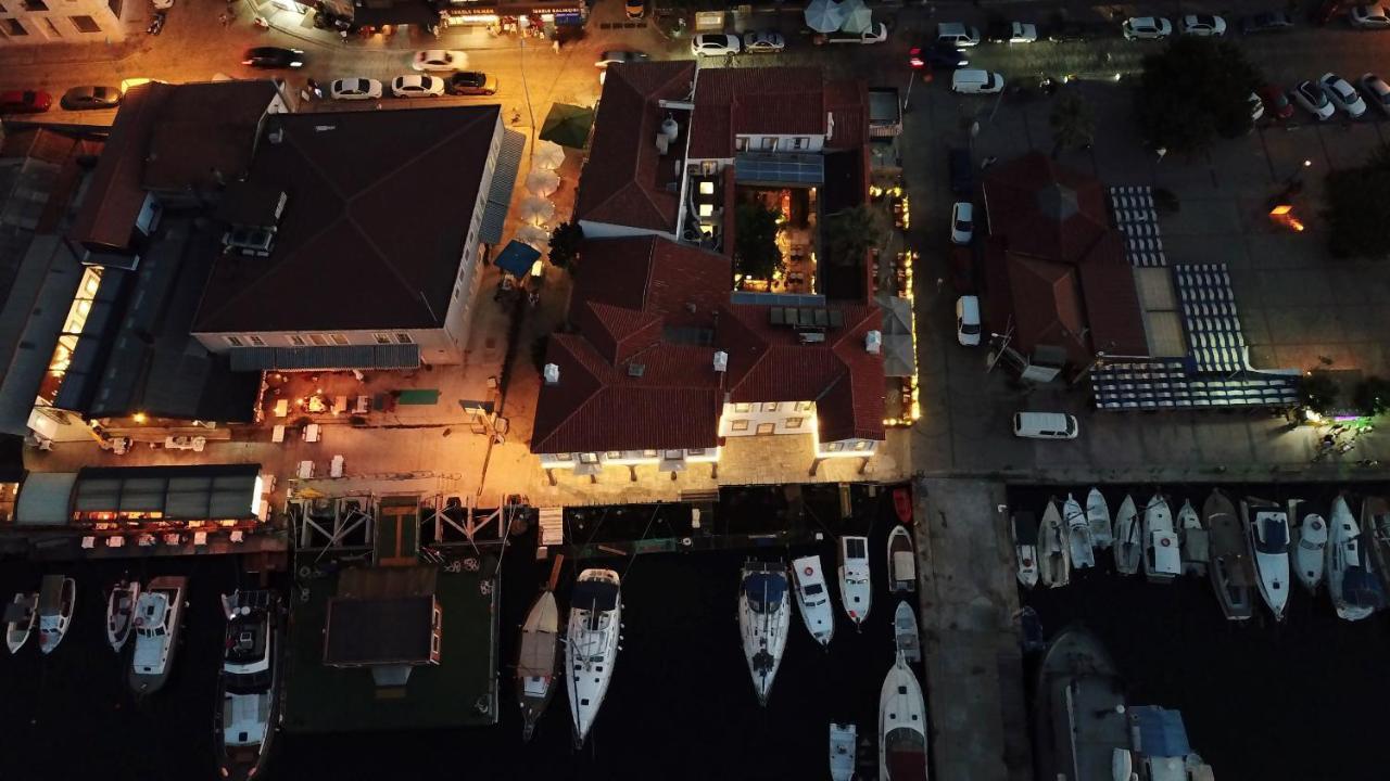 Guemruek Urla Hotel ภายนอก รูปภาพ