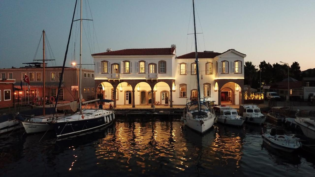 Guemruek Urla Hotel ภายนอก รูปภาพ