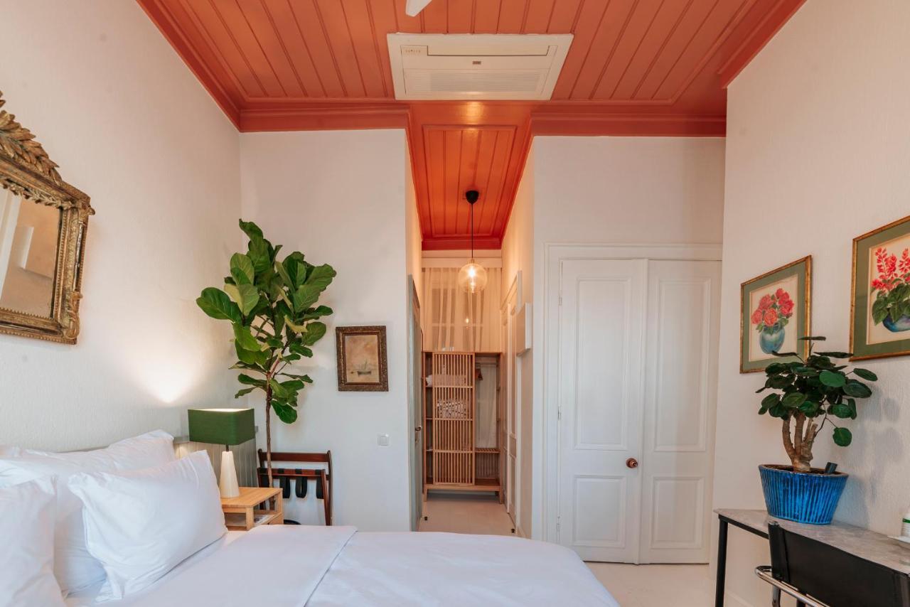 Guemruek Urla Hotel ภายนอก รูปภาพ