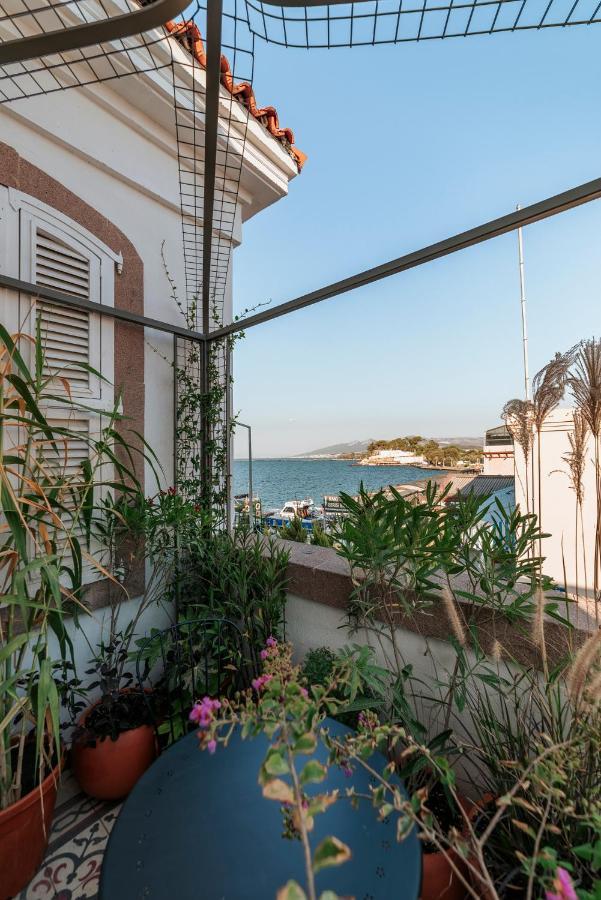 Guemruek Urla Hotel ภายนอก รูปภาพ